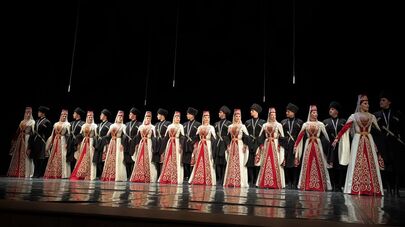 Государственный ансамбль песни и танца "Симд"