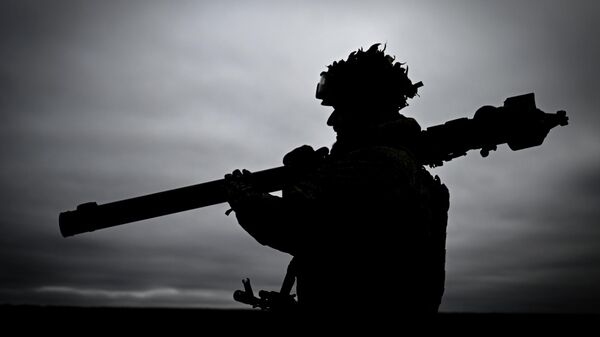 Военнослужащий расчета ПЗРК Игла. Архивное фото  - Sputnik Южная Осетия