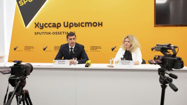 Сослан Бекоев на пресс-конференции - Sputnik Южная Осетия