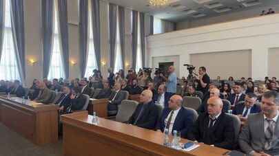 Заседание парламента