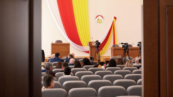 Заседание парламента РЮО - Sputnik Южная Осетия
