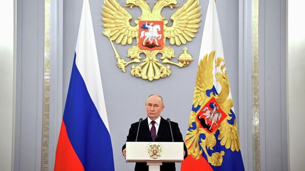 Встреча Владимира Путина с выпускниками вузов силовых ведомств - Sputnik Южная Осетия