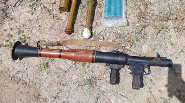 РПГ-7 и боеприпасы к нему, найденные в схроне в Цхинвальском районе  - Sputnik Южная Осетия
