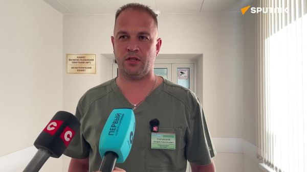 Пострадавшим после атаки дрона на автобус в Брянской области в Гомеле оказали медпомощь и опустили домой, сообщил @SPUTNIKBY главврач Гомельской областной клинической больницы - Sputnik Южная Осетия