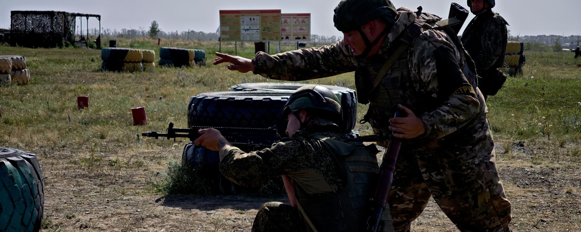 Занятия по огневой подготовке военнослужащих российской базы в Южной Осетии   - Sputnik Южная Осетия, 1920, 03.07.2026