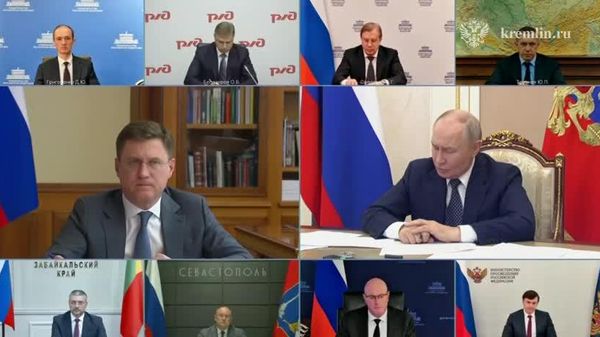 Запас прочности энергосистемы России один из самых высоких в мире - Путин - Sputnik Южная Осетия