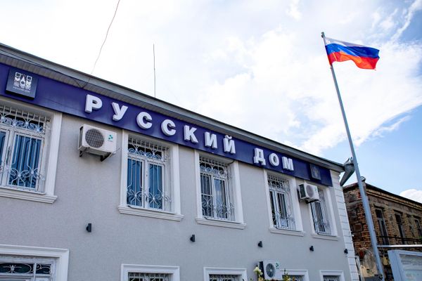 Телемост Преступления киевского режима: террор в отношении гражданского населения Херсонской области Телемост Преступления киевского режима: террор в отношении гражданского населения Херсонской области - Sputnik Южная Осетия