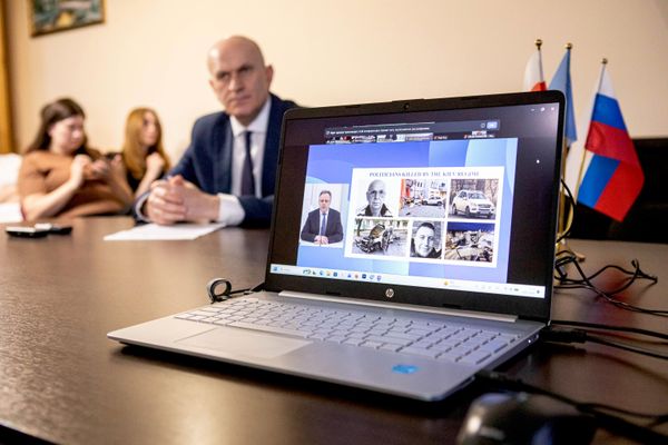 Телемост Преступления киевского режима: террор в отношении гражданского населения Херсонской области Телемост Преступления киевского режима: террор в отношении гражданского населения Херсонской области - Sputnik Южная Осетия