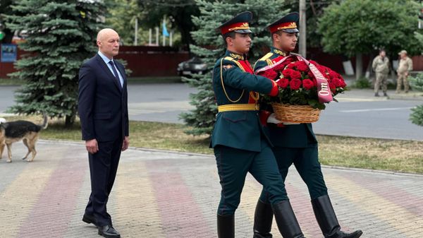 День миротворца - Sputnik Хуссар Ирыстон