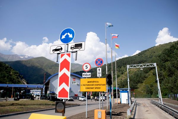 На границе Южной Осетии и России открыли модернизированный пункт пропуска - Sputnik Южная Осетия