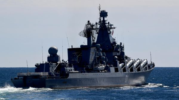Ракетный крейсер Варяг Тихоокеанского флота РФ - Sputnik Южная Осетия
