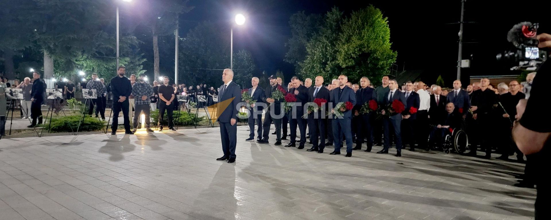 Траурное мероприятие у мемориального комплекса Защитникам Южной Осетии в Цхинвале - Sputnik Южная Осетия, 1920, 07.08.2026