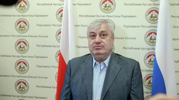 Кокойты: агрессия Грузии против Южной Осетии стала началом конца однополярного мира - Sputnik Южная Осетия