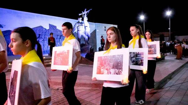 Музей сожжённых душ и тысячи свечей: в Южной Осетии почтили память жертв войны 08.08.08 - Sputnik Южная Осетия
