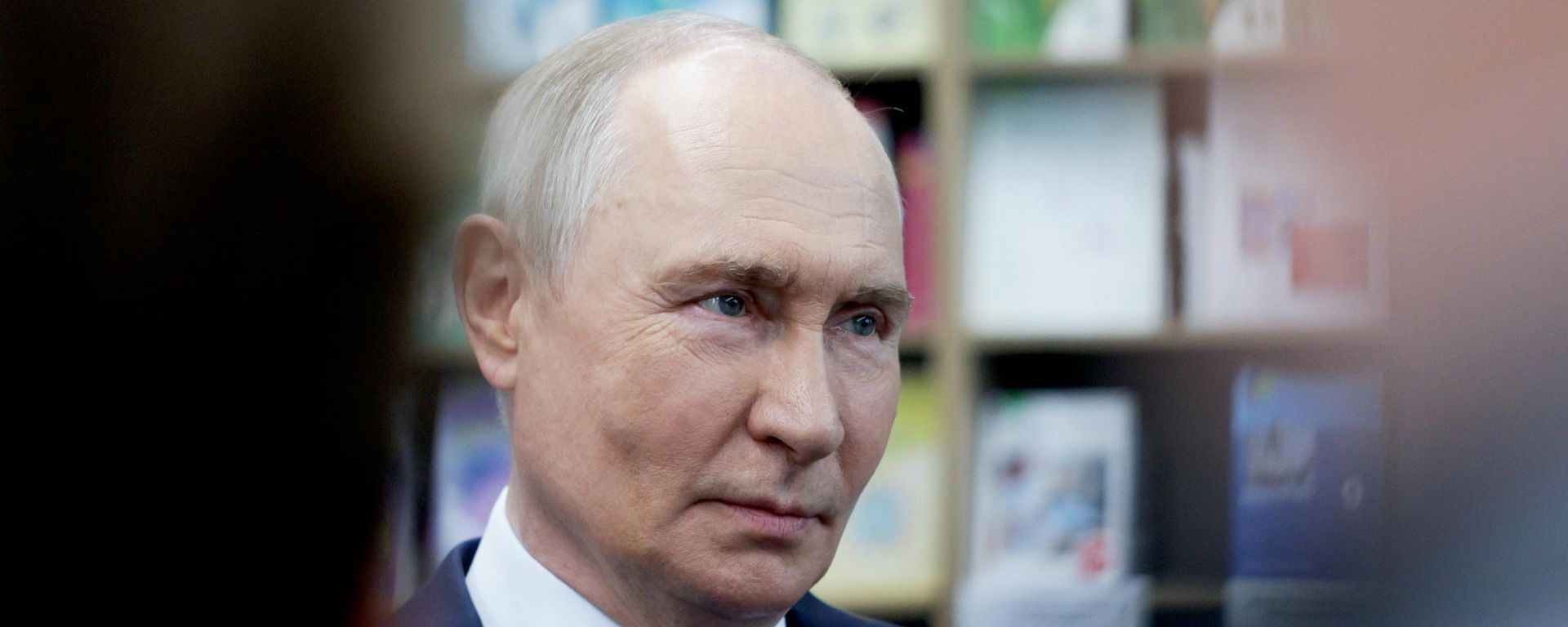 Президент РФ Владимир Путин во время встречи в Новосибирском государственном университете (НГУ) - Sputnik Южная Осетия, 1920, 13.08.2026