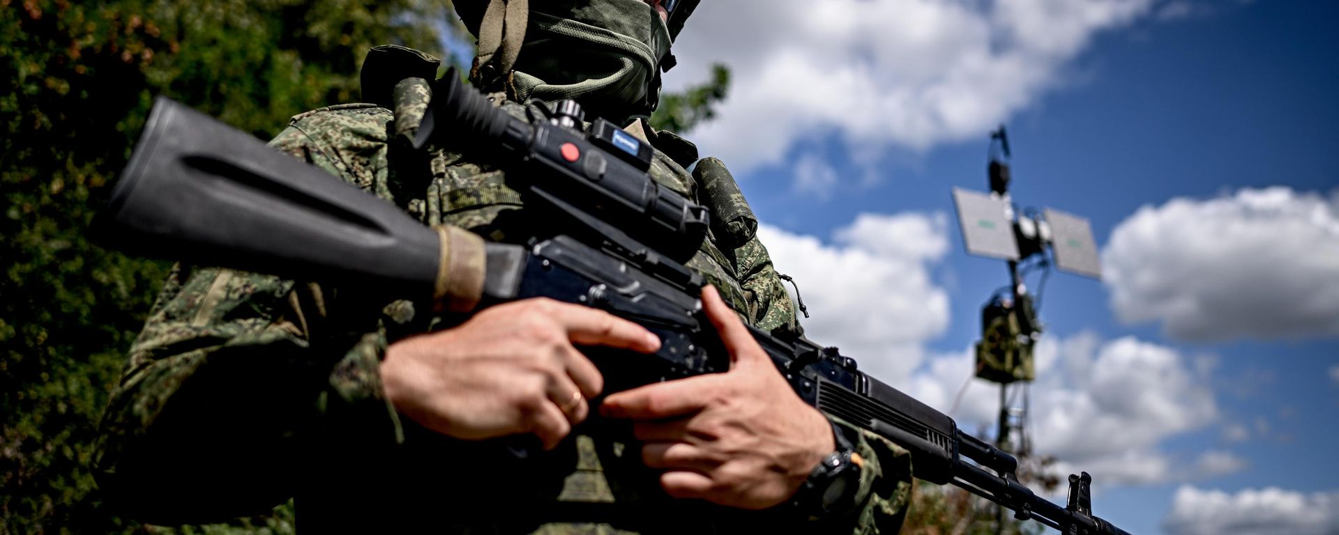 Боевая работа расчета БПЛА группировки войск Север на Харьковском направлении - Sputnik Южная Осетия, 1920, 18.08.2026