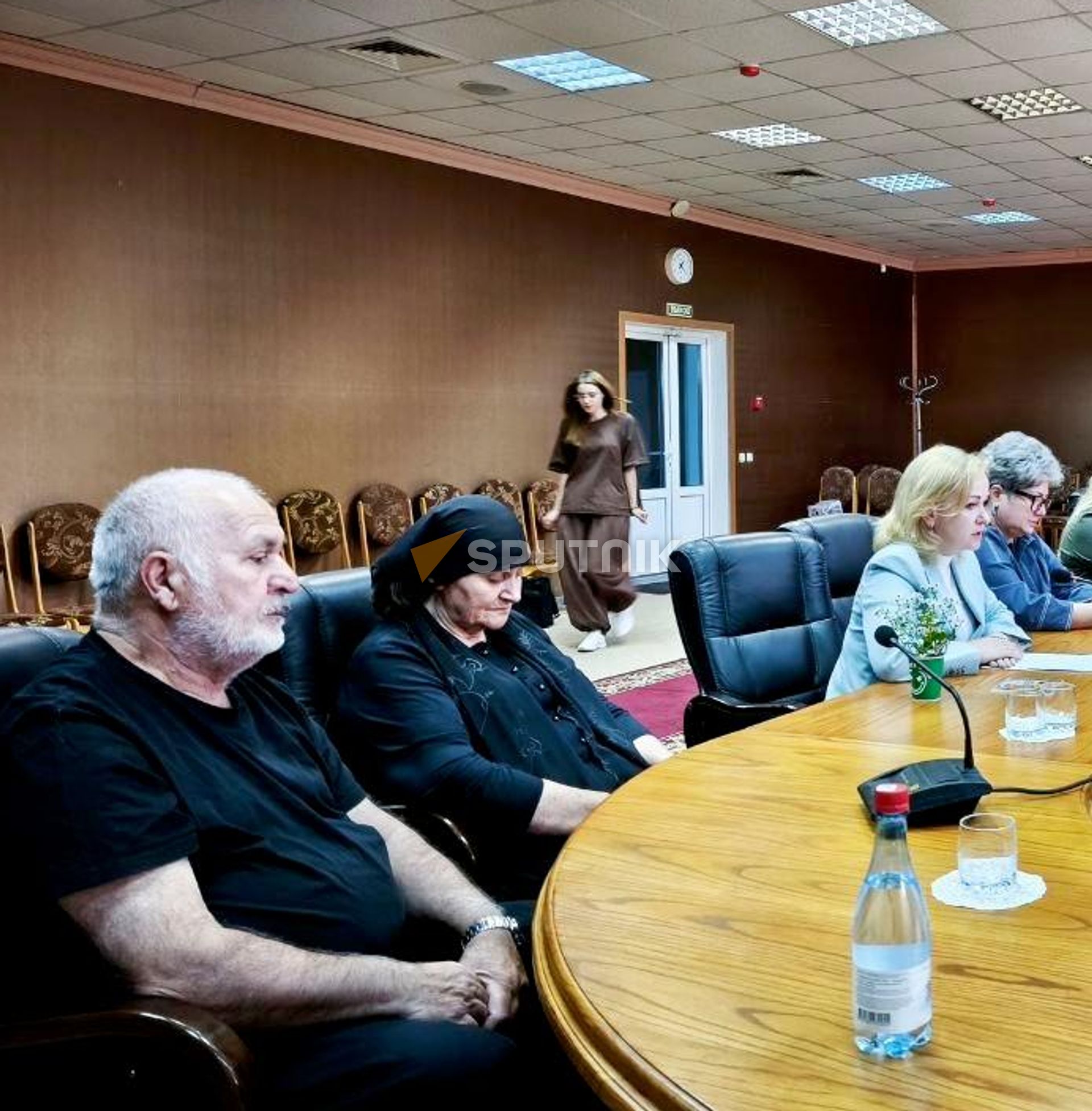 Родители павшего Героя России Ацамаза Бураева Родители павшего Героя России Ацамаза Бураева - Sputnik Южная Осетия, 1920, 17.08.2026