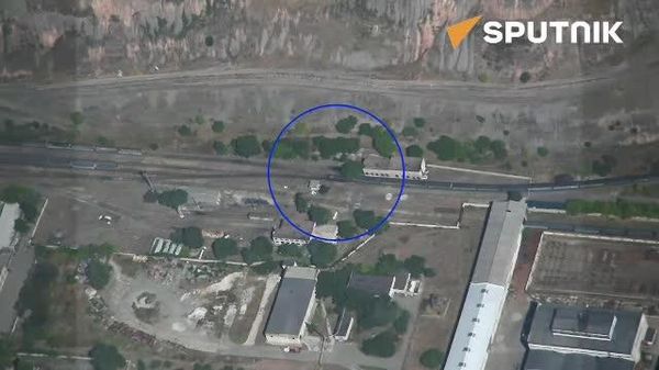 Точечный удар по логистике ВСУ: Герани уничтожили два украинских локомотива в Днепропетровской области - Sputnik Южная Осетия