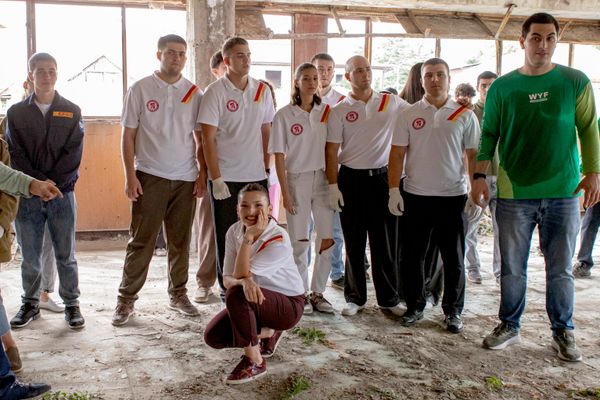 Подготовка места строительства будущего молодежного центра в Цхинвале. - Sputnik Южная Осетия