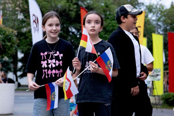 Концерт в Цхинвале в честь дня признания независимости Южной Осетии Концерт в Цхинвале в честь дня признания независимости Южной Осетии - Sputnik Южная Осетия