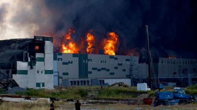 Пожар на складе в Киевской области