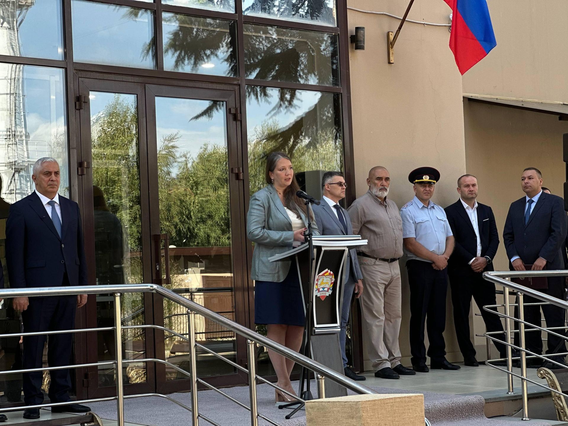 В Юго-Осетинском государственном университете прошла торжественная линейка В Юго-Осетинском государственном университете прошла торжественная линейка - Sputnik Южная Осетия, 1920, 04.09.2026
