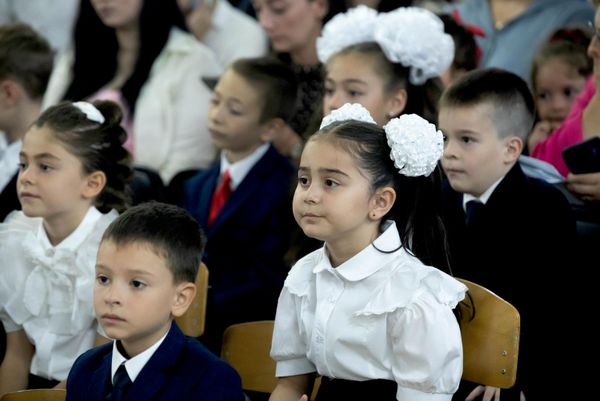Первый звонок в школах Южной Осетии Первый звонок в школах Южной Осетии - Sputnik Южная Осетия