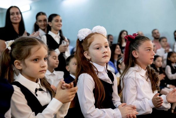 Первый звонок в школах Южной Осетии Первый звонок в школах Южной Осетии - Sputnik Южная Осетия