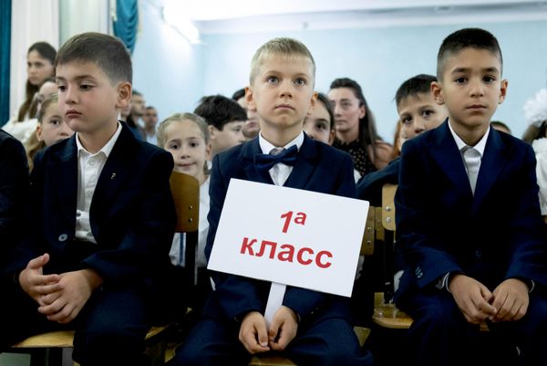 Первый звонок в школах Южной Осетии Первый звонок в школах Южной Осетии - Sputnik Южная Осетия