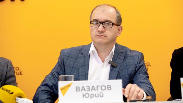 Юрий Вазагов на пресс-конференции  - Sputnik Южная Осетия
