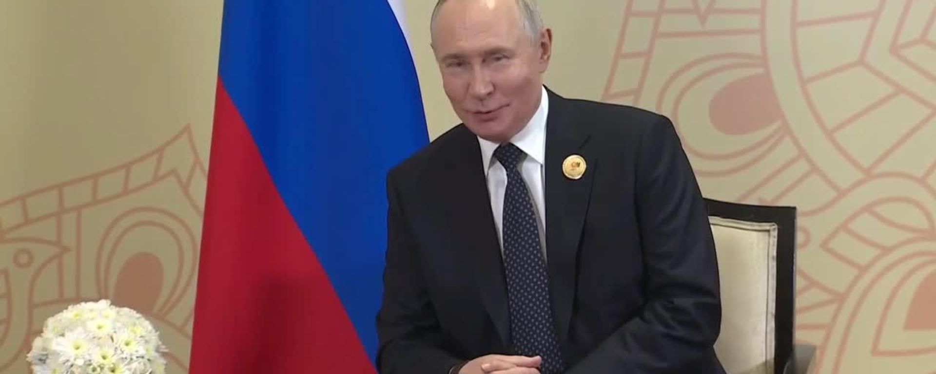 ОАЭ стали одной из самых близких для России стран на Ближнем Востоке, заявил Владимир Путин на встрече с наследным принцем Абу-Даби - Sputnik Южная Осетия, 1920, 12.09.2026
