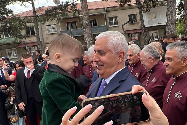 Избранный президент Южной Осетии Марат Камболов Избранный президент Южной Осетии Марат Камболов - Sputnik Южная Осетия