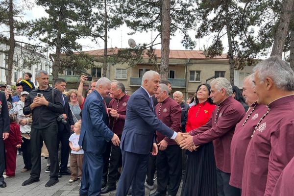 Избранный президент Южной Осетии Марат Камболов на осетинском подворье, приуроченном к 36-летней годовщине со дня провозглашения республики Избранный президент Южной Осетии Марат Камболов на осетинском подворье, приуроченном к 36-летней годовщине со дня провозглашения республики - Sputnik Южная Осетия