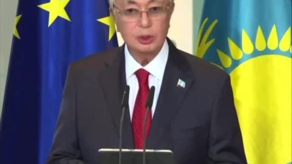 Токаев на пресс-конференции с Мерцем в Берлине назвал Путина наиболее приемлемой политической фигурой России для Центральной Азии, Европы и всего мира - Sputnik Южная Осетия