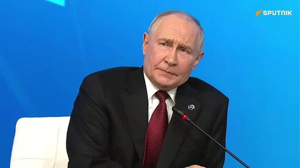 Россия исходит из того, что жители освобожденных территорий — граждане Российской Федерации, заявил Путин - Sputnik Южная Осетия