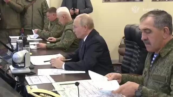 Путин посетил полигон Чебаркульский в Челябинской области, где проходят учения Центр-2026 и совместные маневры ОДКБ Взаимодействие-2026 - Sputnik Южная Осетия