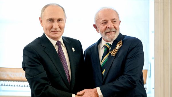 Президент РФ Владимир Путин и президент Бразилии Луис Инасиу Лула да Силва. Архивное фото - Sputnik Южная Осетия