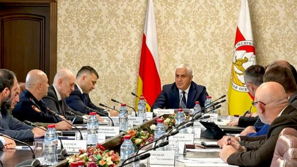 Заседание правительства РЮО - Sputnik Южная Осетия