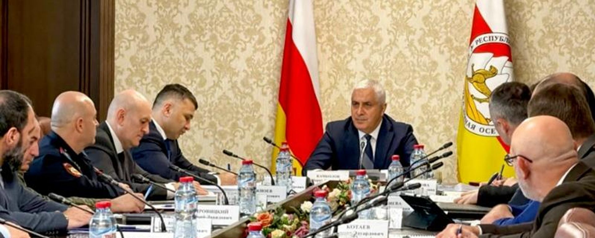 Заседание правительства РЮО Заседание правительства РЮО - Sputnik Южная Осетия, 1920, 27.10.2026