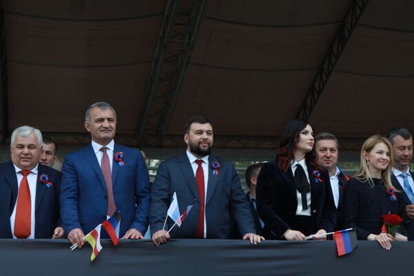 Празднование 5-й годовщины образования ДНР в Донецке. - Sputnik Южная Осетия