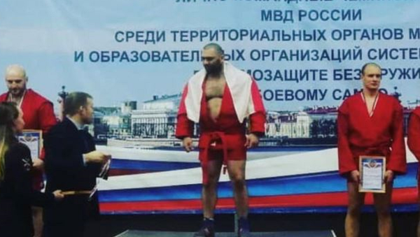 Полицейский из Осетии стал победителем чемпионата МВД России по боевому самбо - Sputnik Южная Осетия