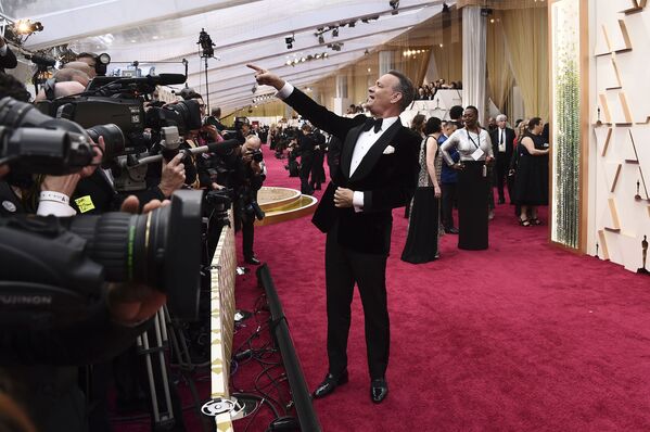 Актер Том Хэнкс на красной дорожке церемонии вручения пермии Оскар-2020 в Лос-Анджелесе - Sputnik Южная Осетия
