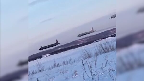 Кадры экстремального полета российских противолодочных самолетов Ил-38 - Sputnik Южная Осетия