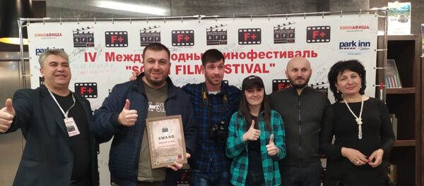 Сериал Спартака Лагкуева стал лучшим на фестивале кино в Сочи Сериал Спартака Лагкуева стал лучшим на фестивале кино в Сочи - Sputnik Южная Осетия