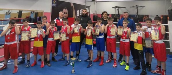 Хуссарирыстойнаг боксертæ хайад райсдзысты Минводы турниры - Sputnik Хуссар Ирыстон