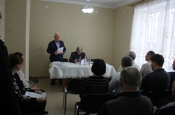Хицауады сӕрдар саргъ кодта Хуссар Иры фӕндагон службӕты куыстӕн Хицауады сӕрдар саргъ кодта Хуссар Иры фӕндагон службӕты куыстӕн - Sputnik Хуссар Ирыстон