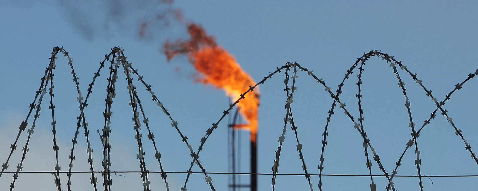 Газохранилище Черноморнефтегаз в Крыму - Sputnik Южная Осетия, 1920, 25.10.2022