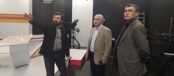 Встреча ректора ЮОГУ Вадима Тедеева с гендиректором телекомпании Осетия-Ирыстон Тимуром Гудиевым Встреча ректора ЮОГУ Вадима Тедеева с гендиректором телекомпании Осетия-Ирыстон Тимуром Гудиевым - Sputnik Южная Осетия