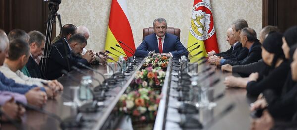 Награждение ко Дню защитника Отечества  - Sputnik Южная Осетия