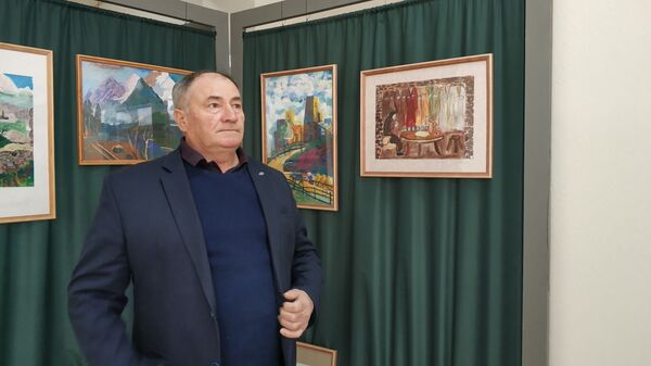 В Цхинвале открылась выставка детских рисунков ко Дню защитника Отечества - Sputnik Южная Осетия